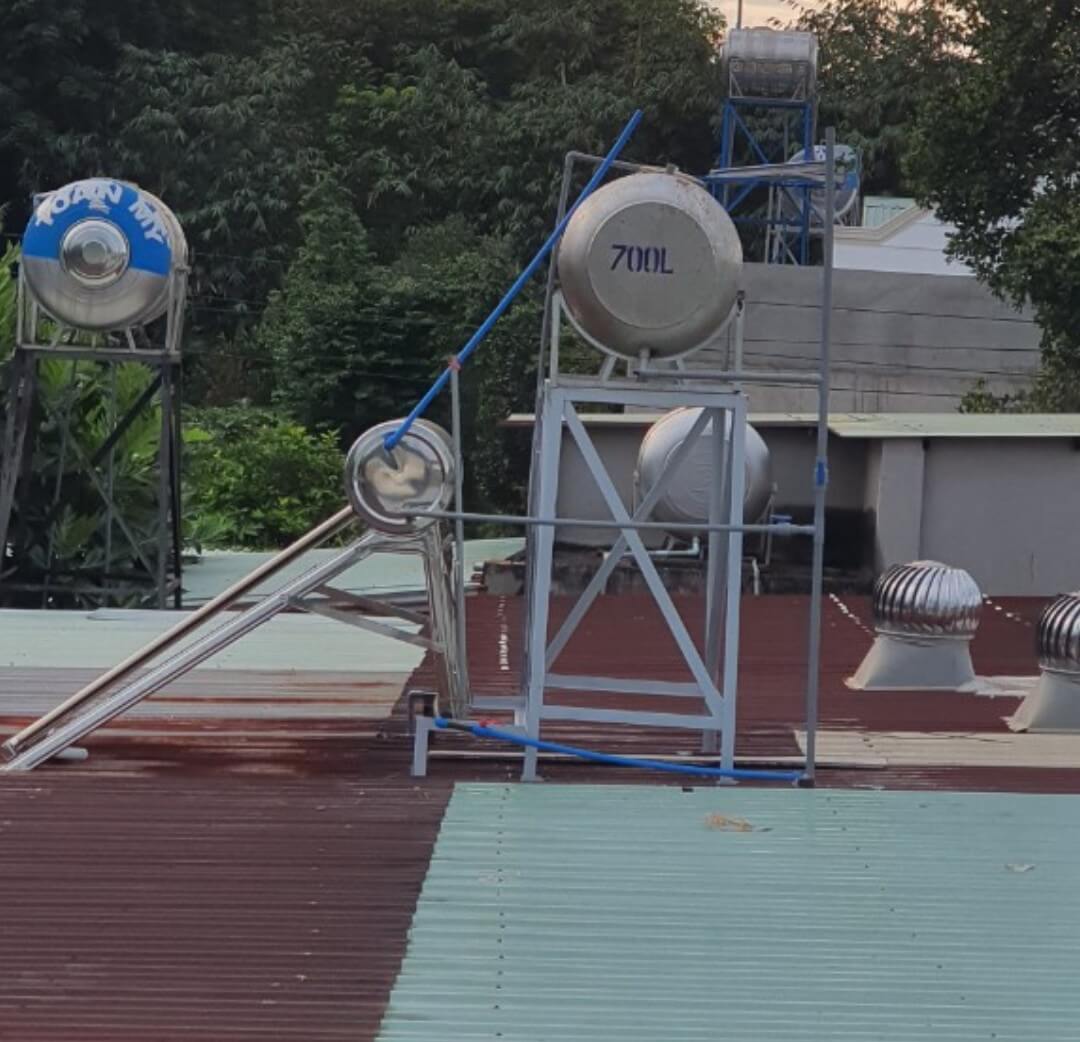 Đơn vị lắp đặt máy nước nóng năng lượng mặt trời Quận Bình Tân chất lượng