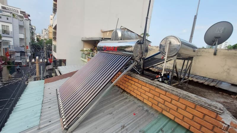 Các dịch vụ sửa máy nước nóng năng lượng mặt trời Quận 10